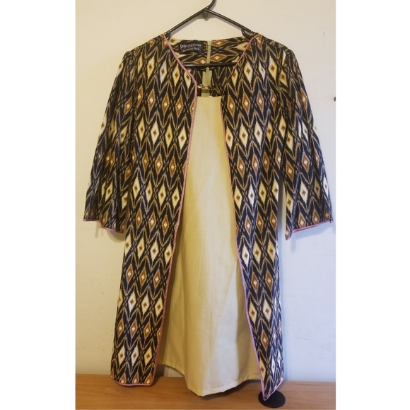 A matching set of BATIK IKAT Shirt & Dress - Picture 4 of 7